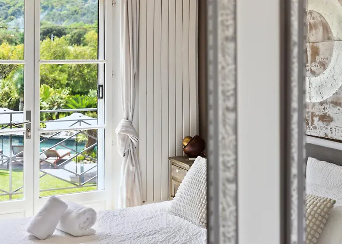 Grande St-tropez Avec Piscine Chauffee Villa *