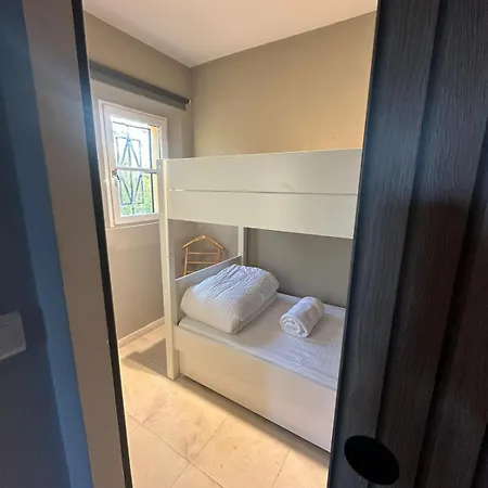 Grande St-tropez Avec Piscine Chauffee Villa *