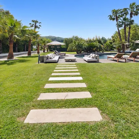 Grande St-tropez Avec Piscine Chauffee Villa