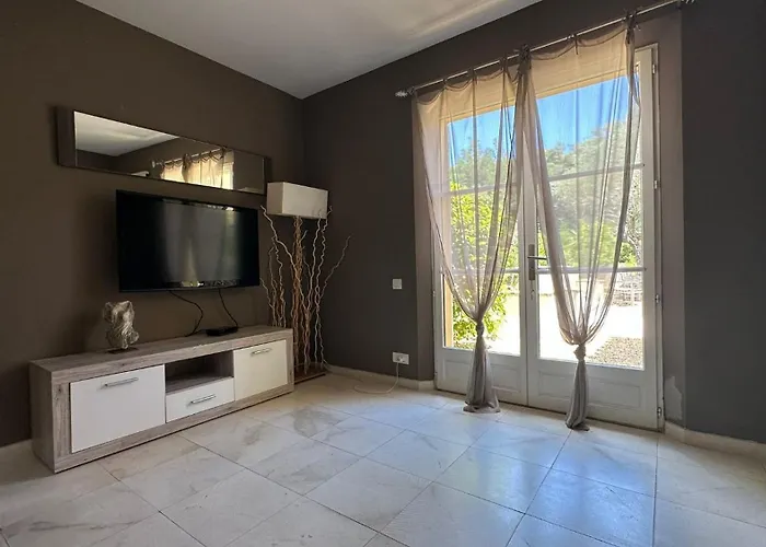 Grande St-tropez Avec Piscine Chauffee * Gassin