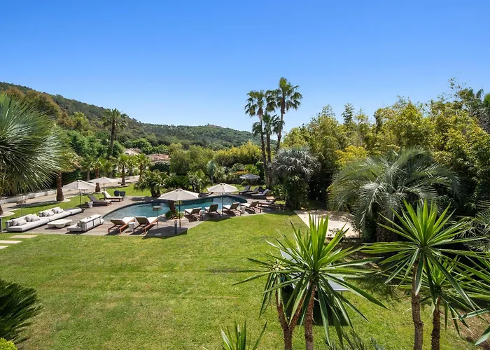 Grande St-tropez Avec Piscine Chauffée Villa