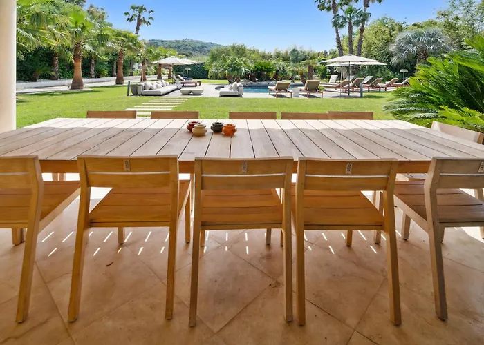 Grande St-tropez Avec Piscine Chauffee Willa
